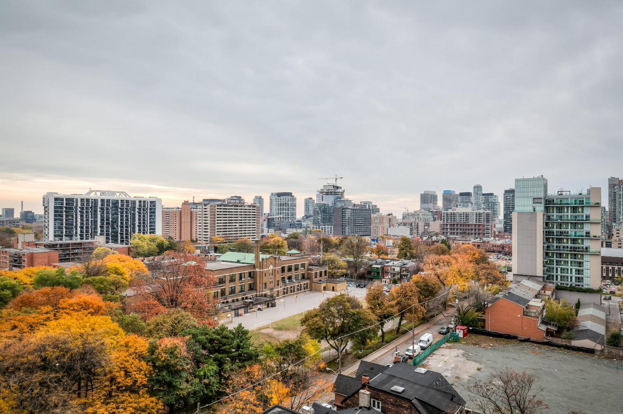 Panorama Suites Downtown Toronto Exterior photo