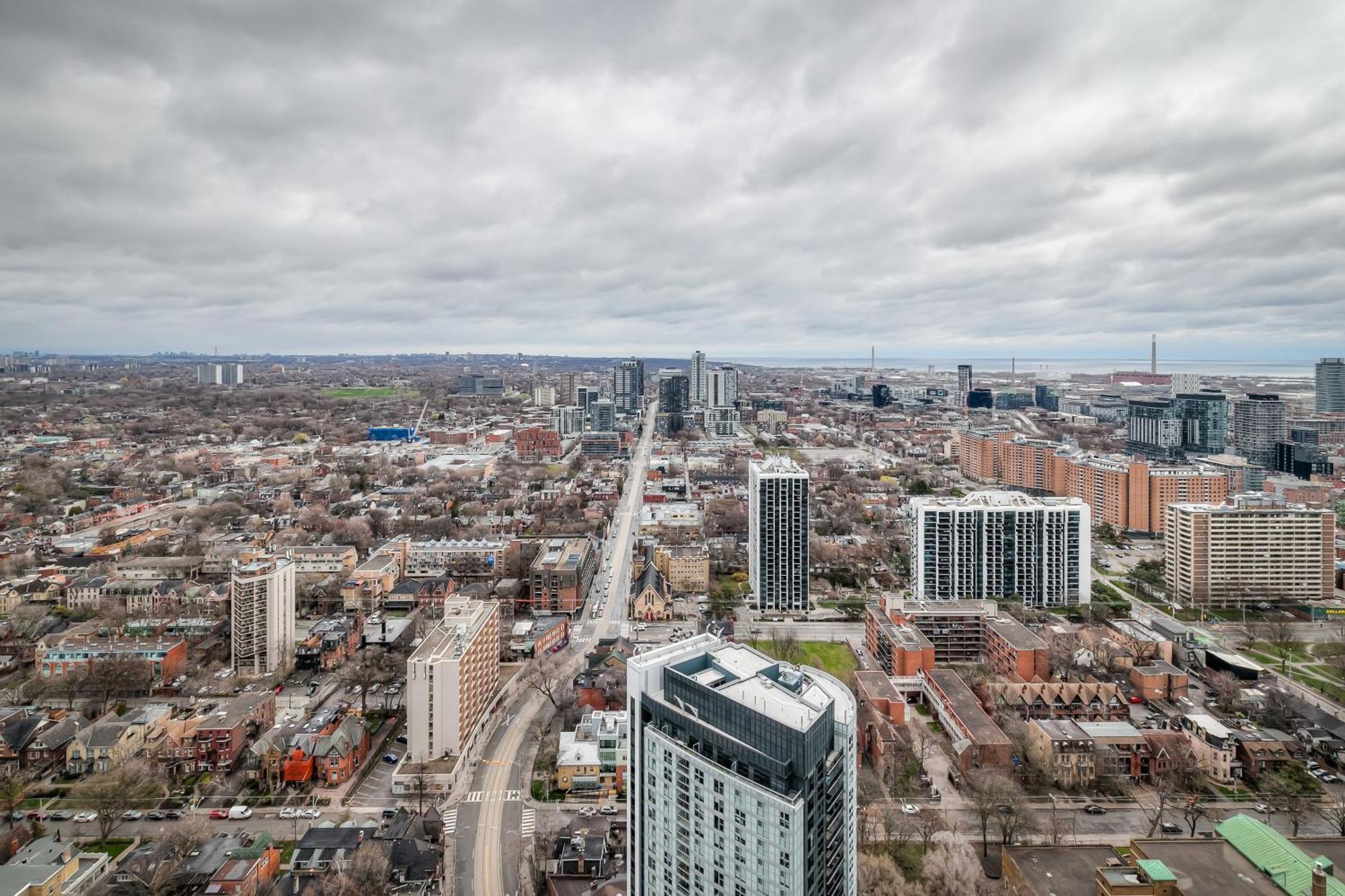 Panorama Suites Downtown Toronto Exterior photo